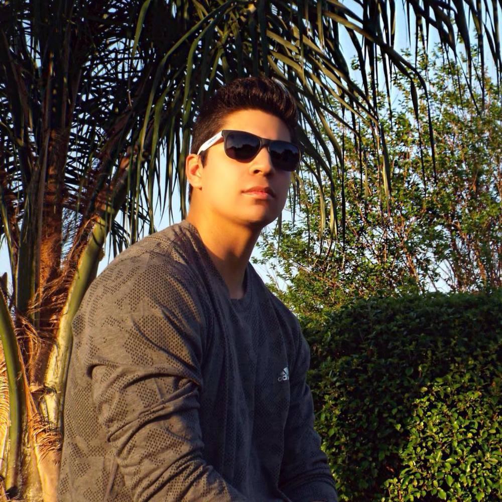 Meet your Posher, Brandon